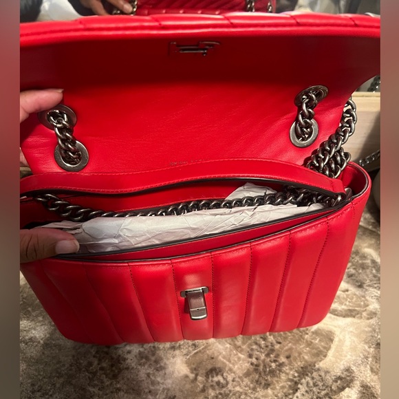 Red 712 Henri Bendel - Picture 2 of 3